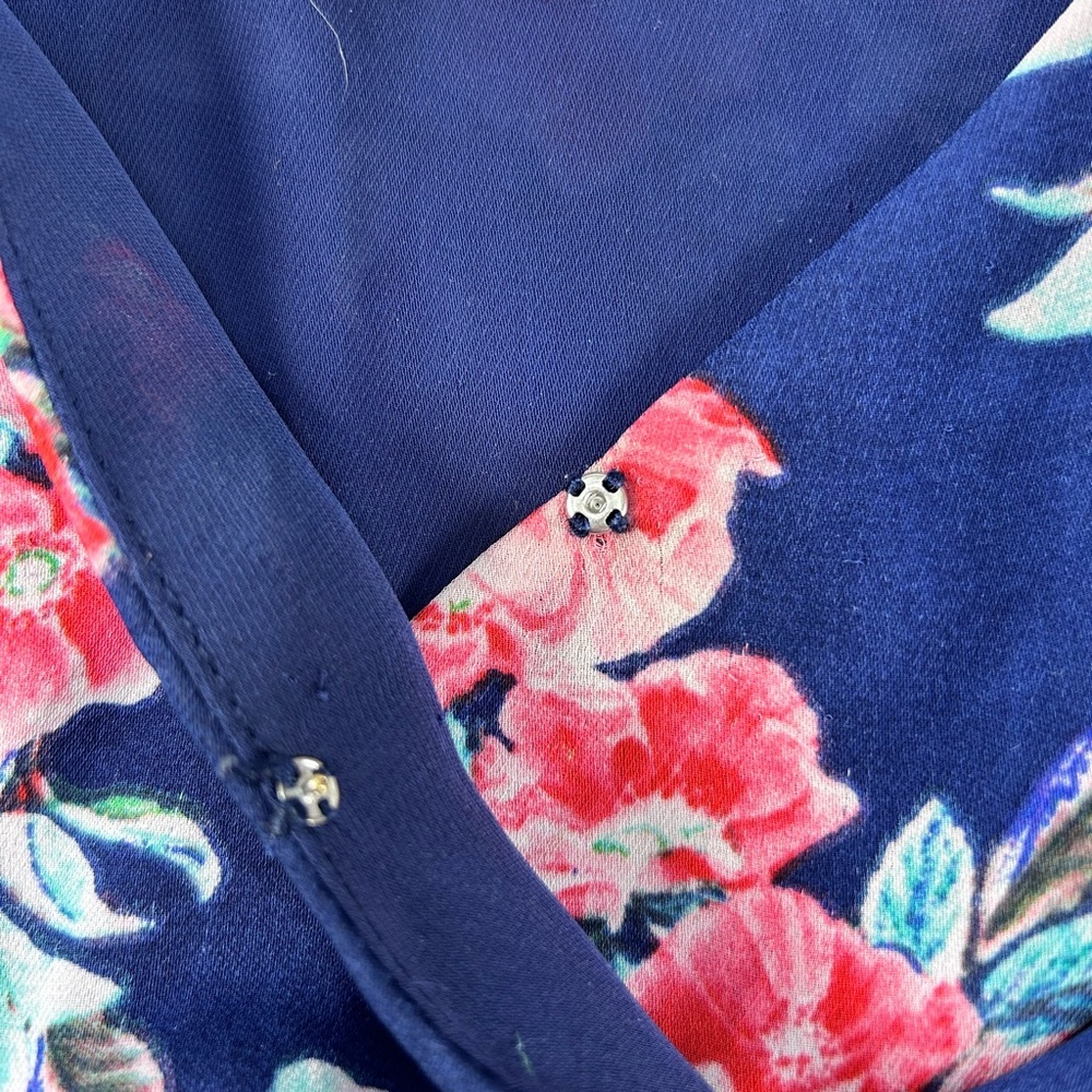 Parker Floral Navy Blue Sleeveless Dress size Medium Wrap Front Tie Waist Flowy - Picture 9 of 14